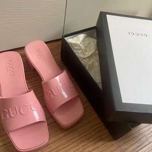 Gucci sandals